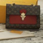 Clutch handmade